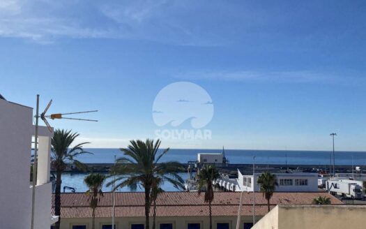 Dúplex en Puerto de La Caleta de Vélez
