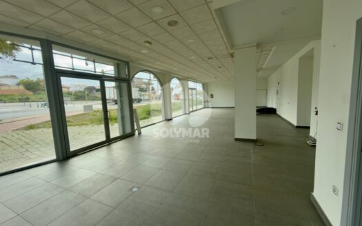 Local comercial en venta en Vélez-Málaga