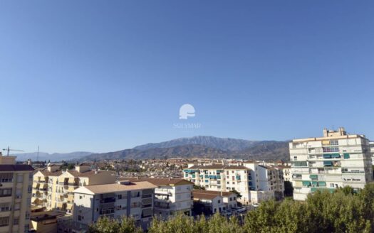 Piso reformado de alquiler temporal en Torre del Mar, Vélez-Málaga