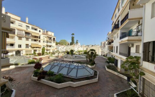 Venta de un piso en Torre del Mar, Vélez-Málaga